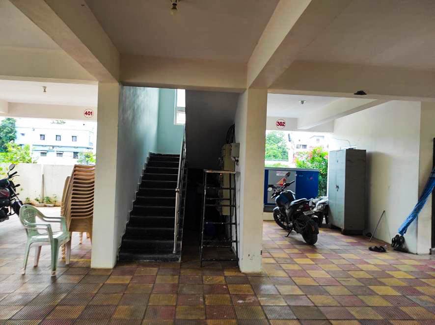 Property Photos 9