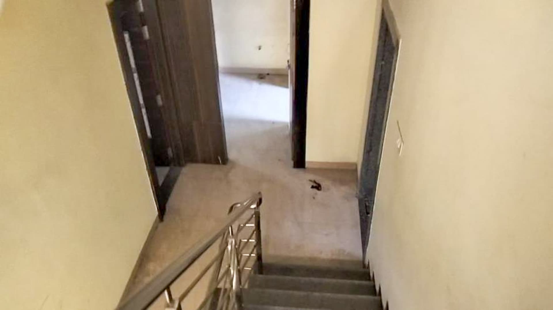 Property Photos 32