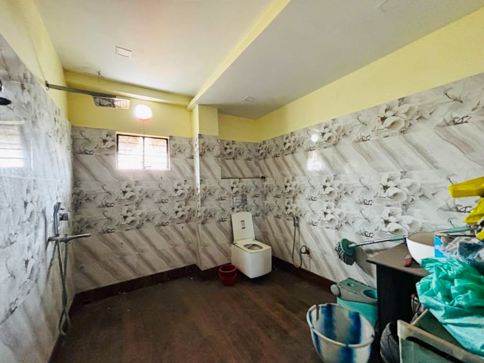 Property Photos 17