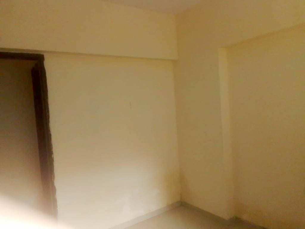 Property Photos 8