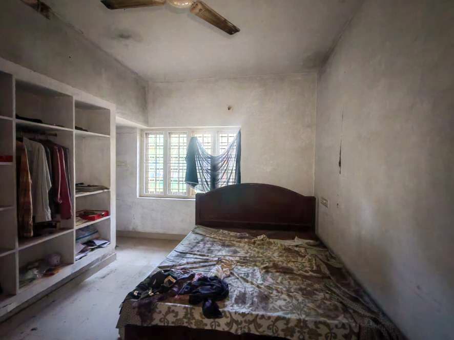 Property Photos 18