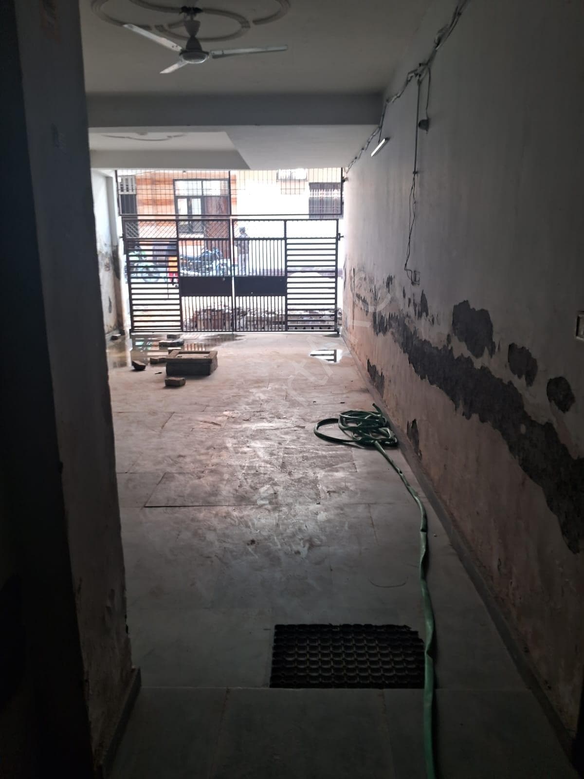 Property Photos 9