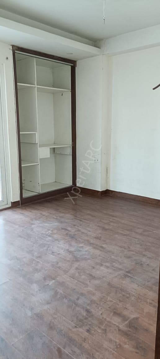 Property Photos 44
