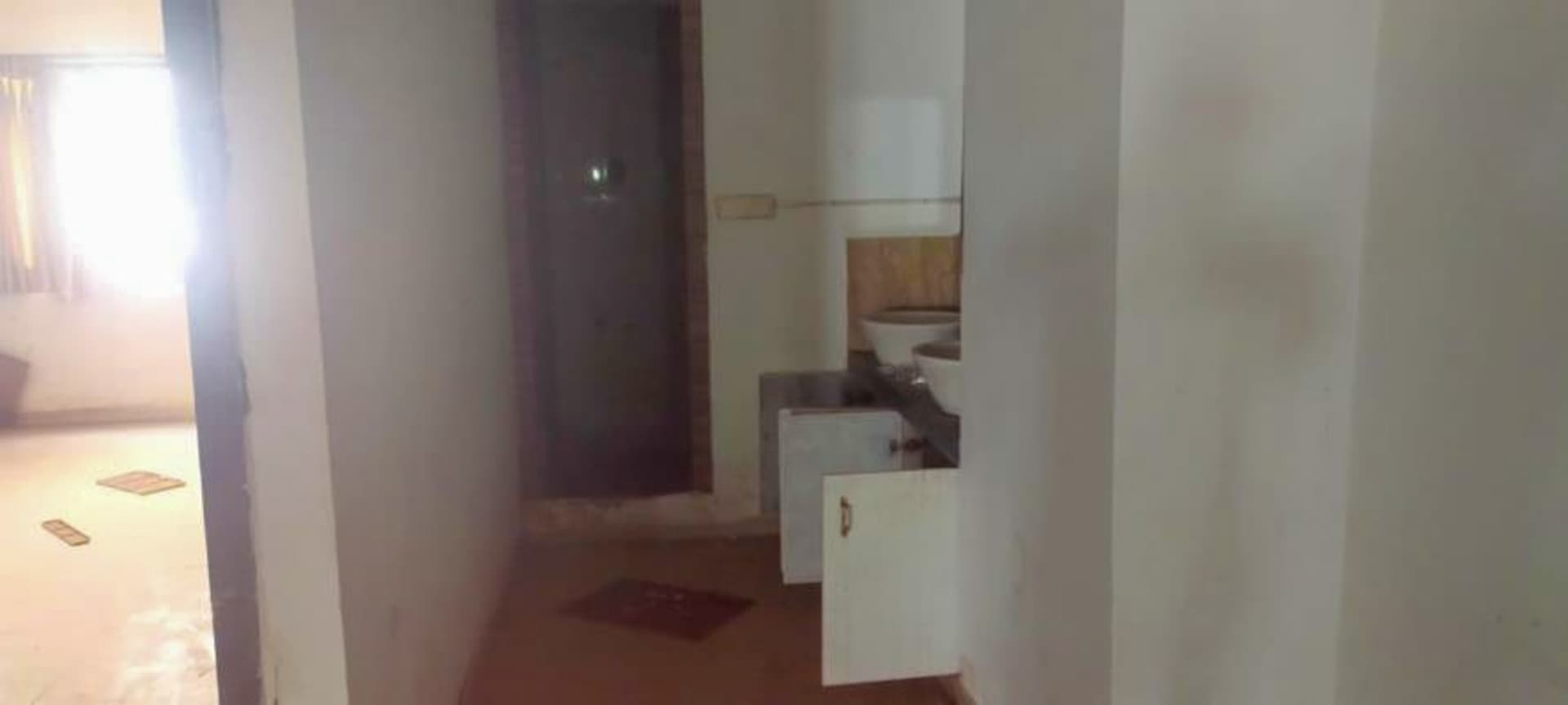 Property Photos 12