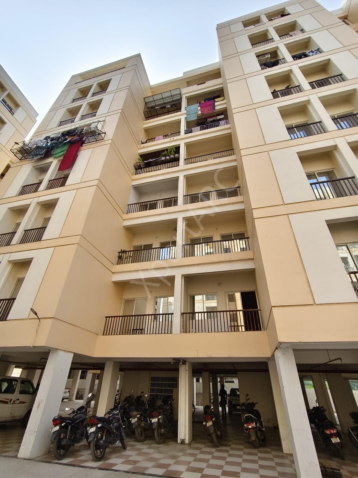 Property Photos 9