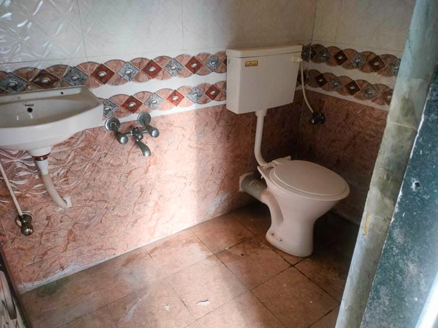Property Photos 33