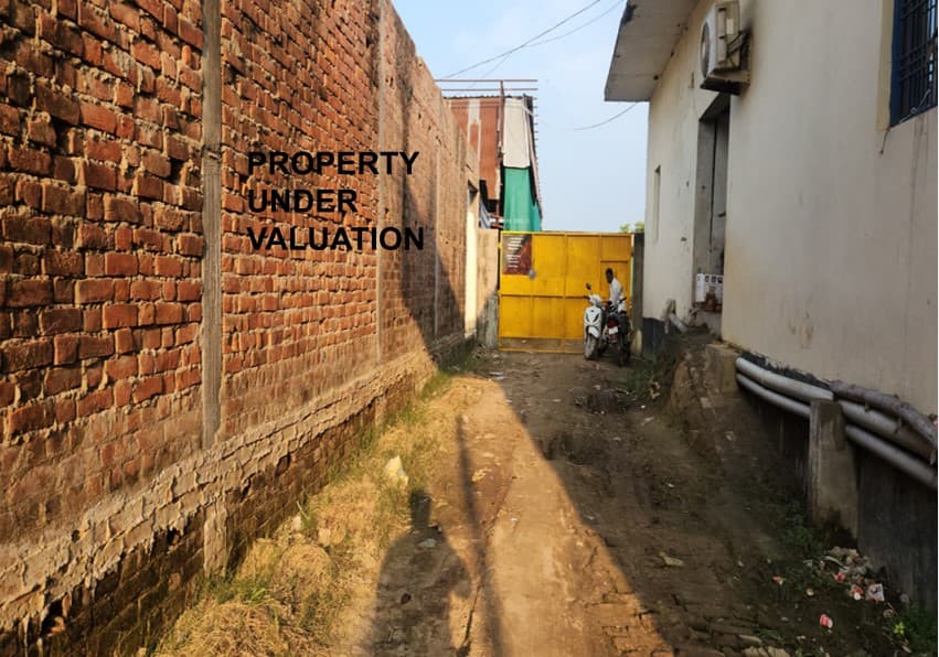 Property Photos 8
