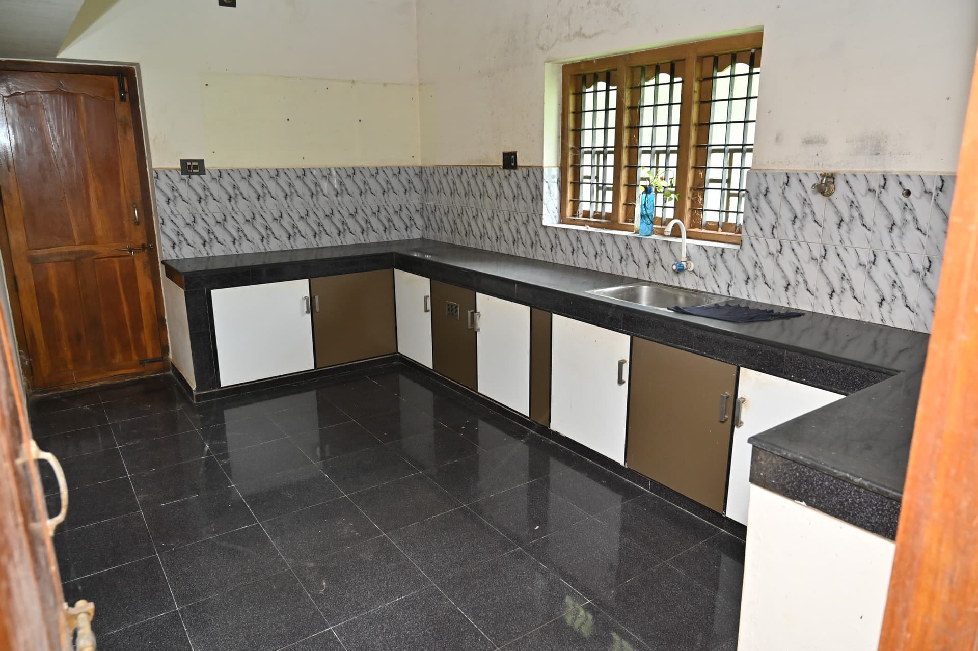 Property Photos 19