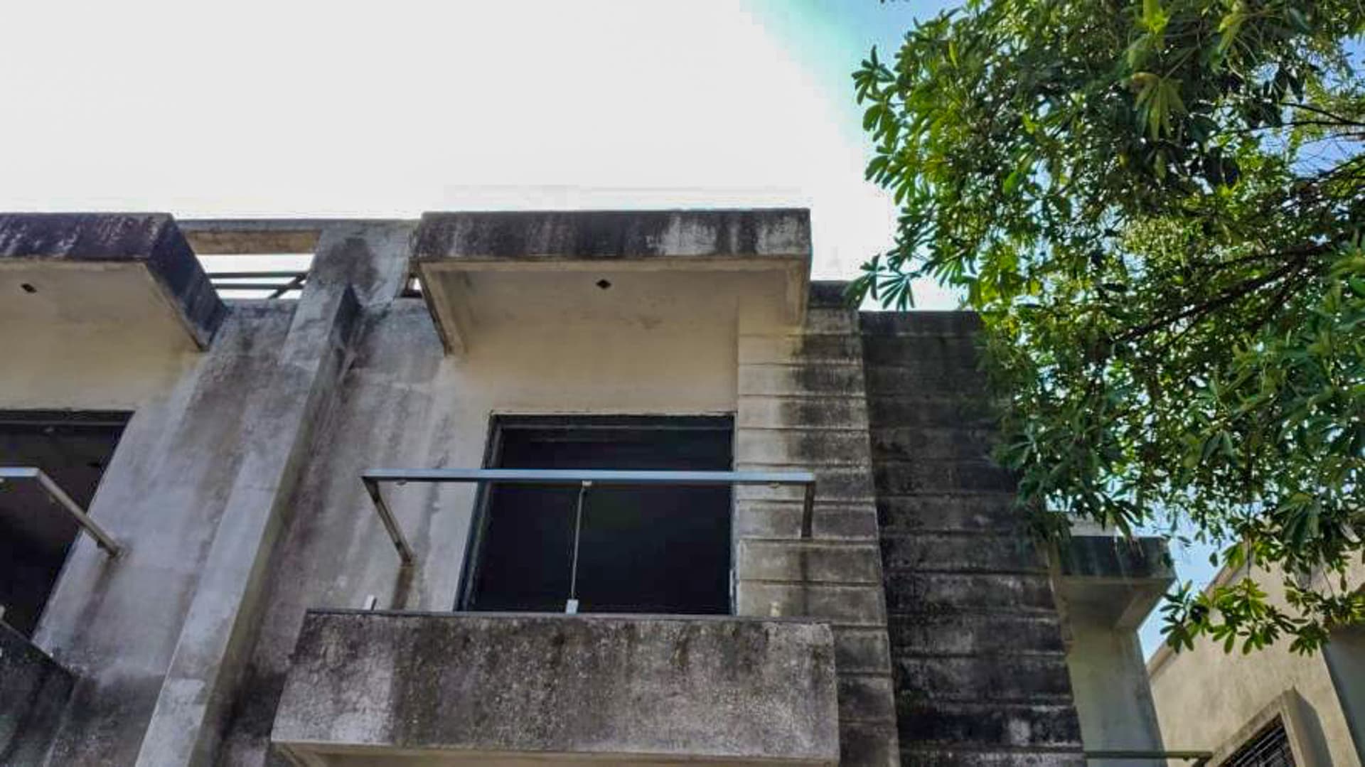 Property Photos 7