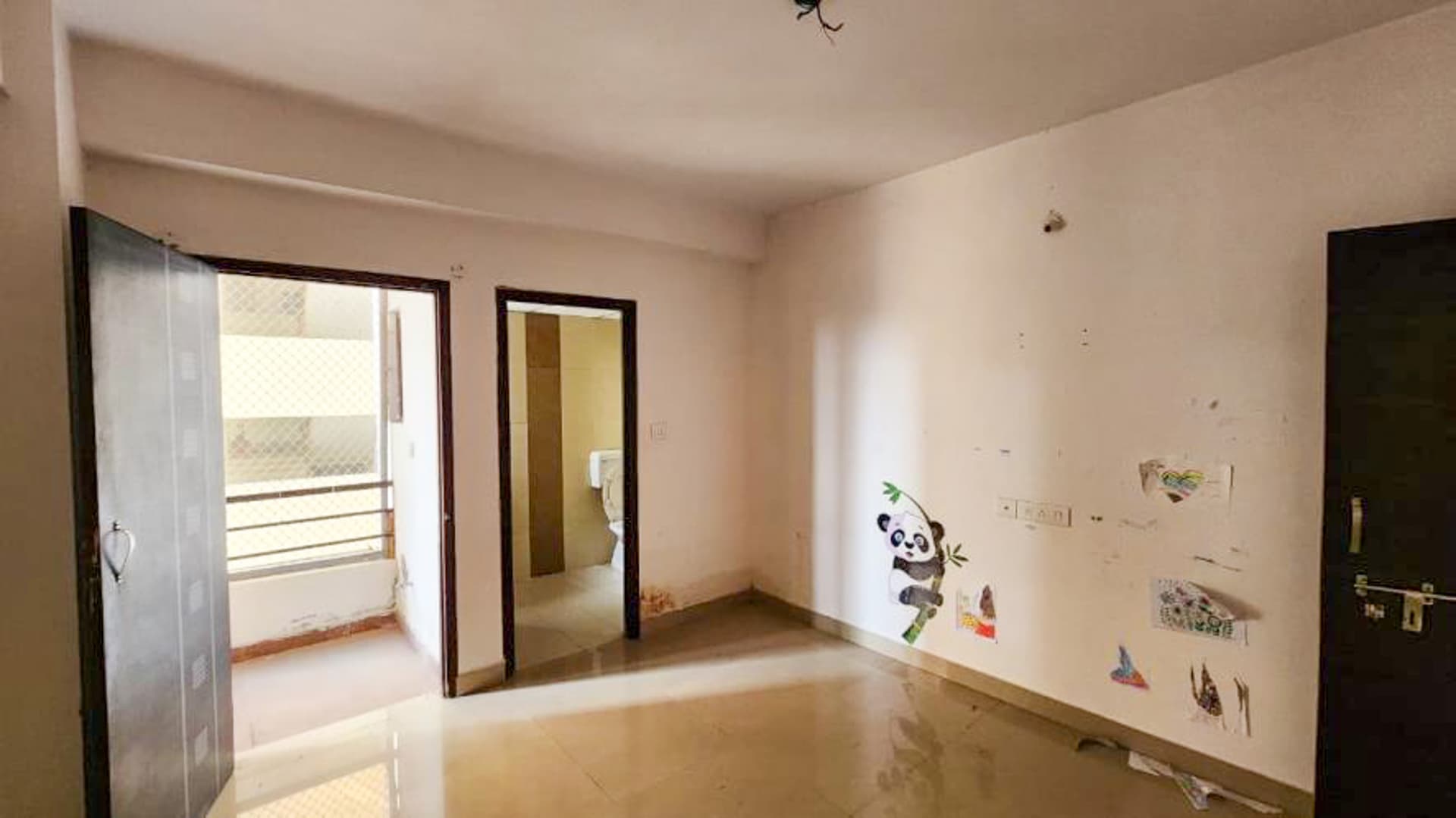 Property Photos 22
