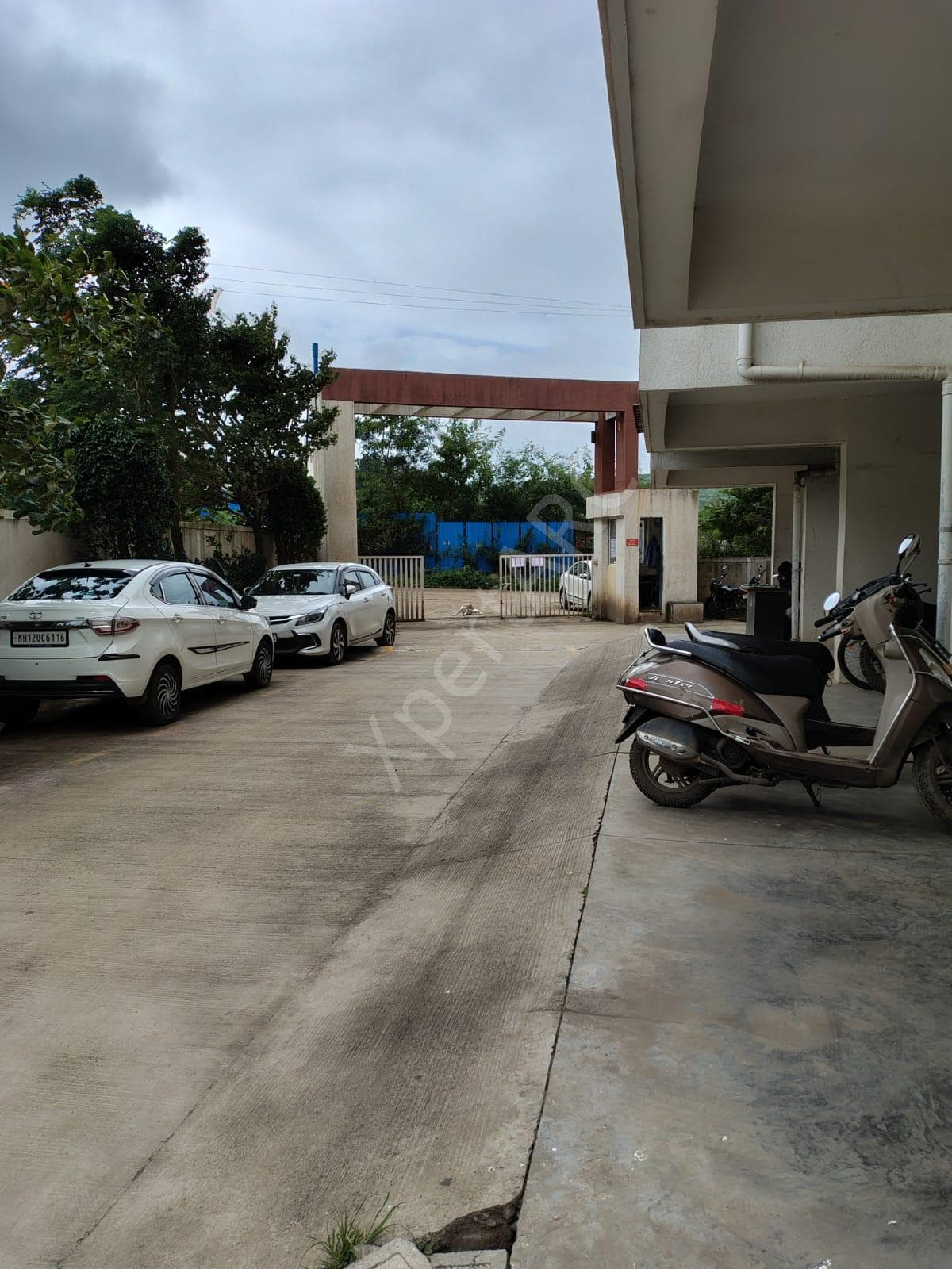 Property Photos 9