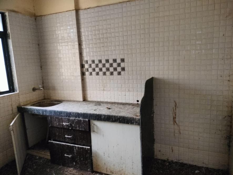 Property Photos 5