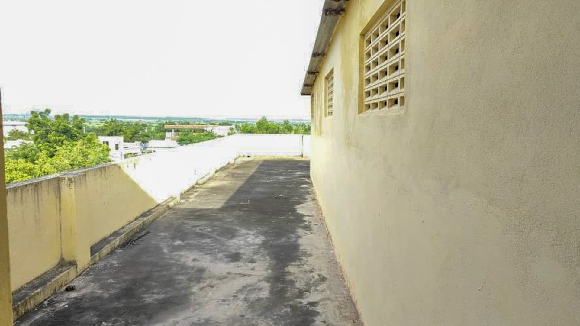 Property Photos 14