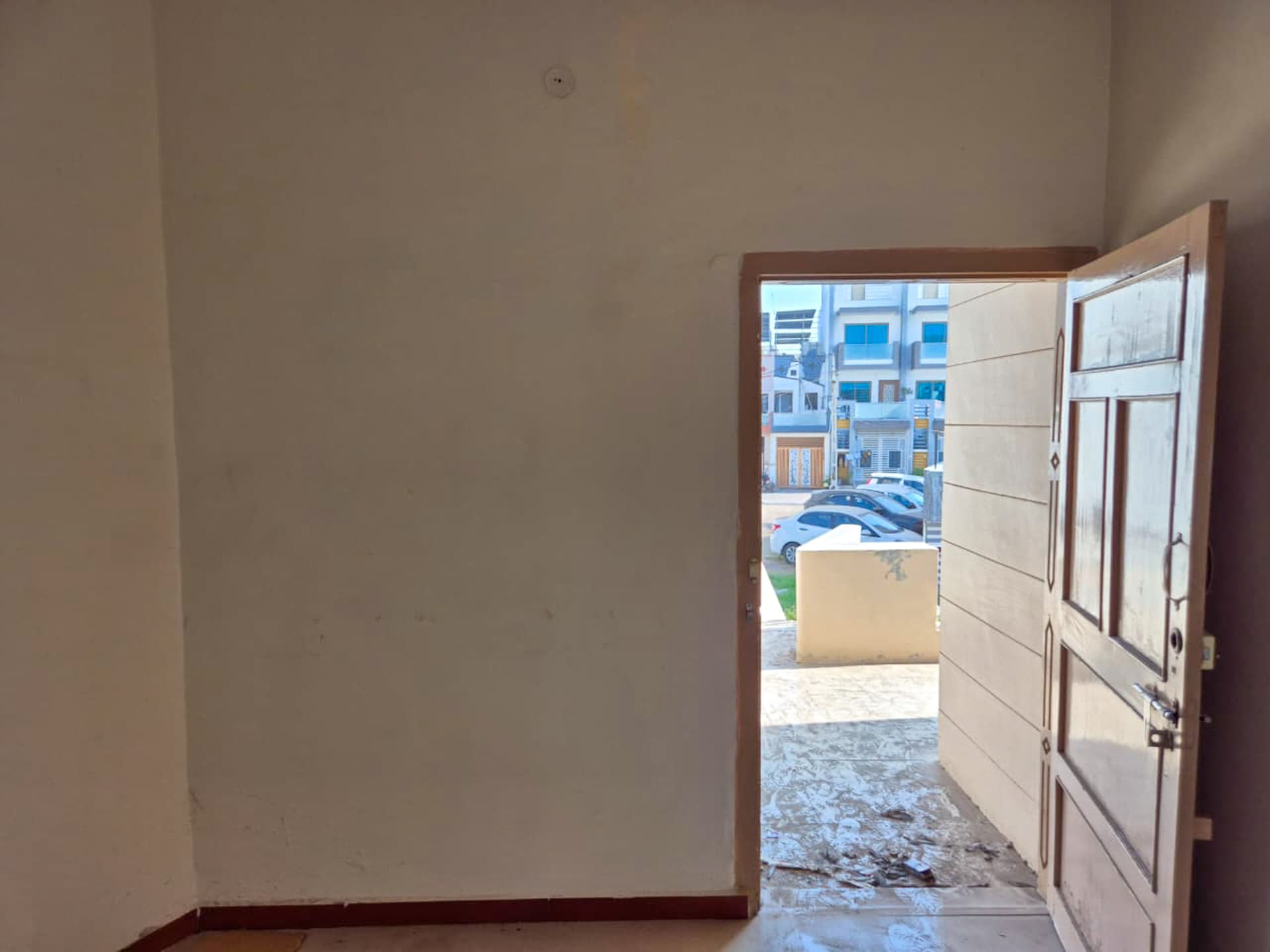 Property Photos 8