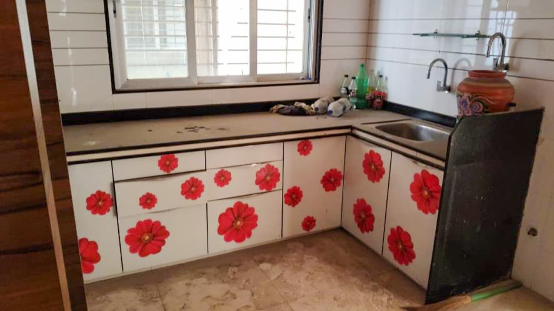 Property Photos 8