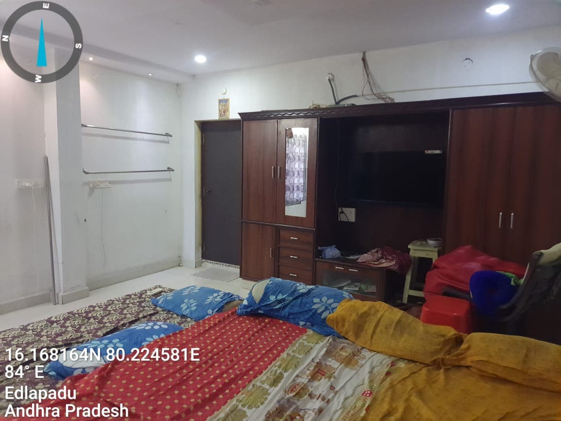 Property Photos 6