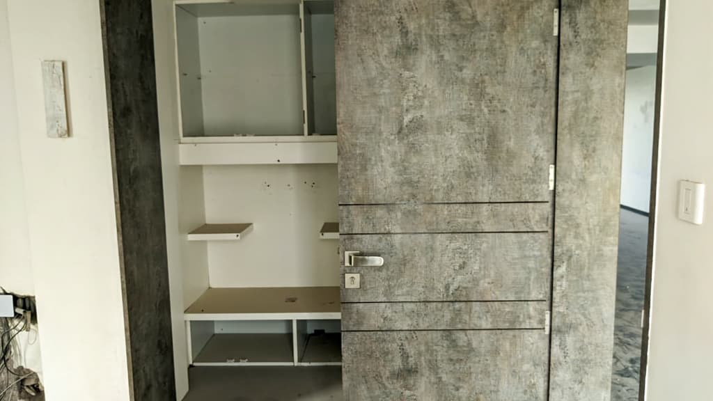 Property Photos 17