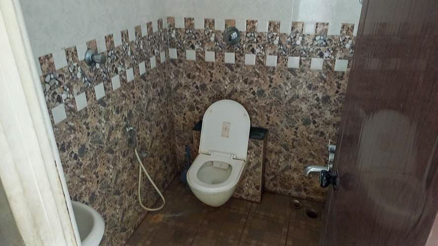Property Photos 23