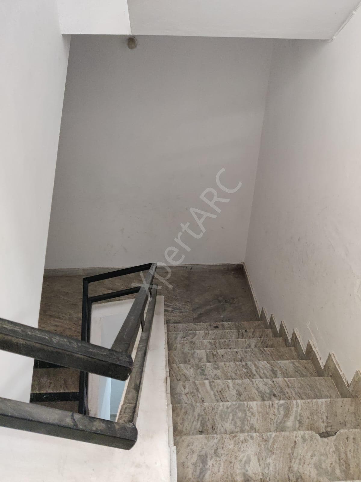 Property Photos 32
