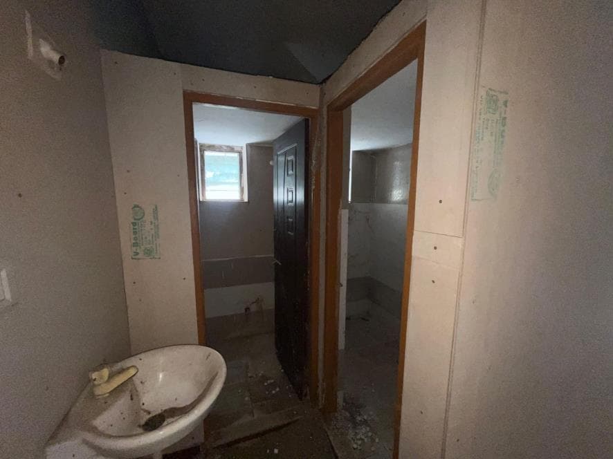 Property Photos 3