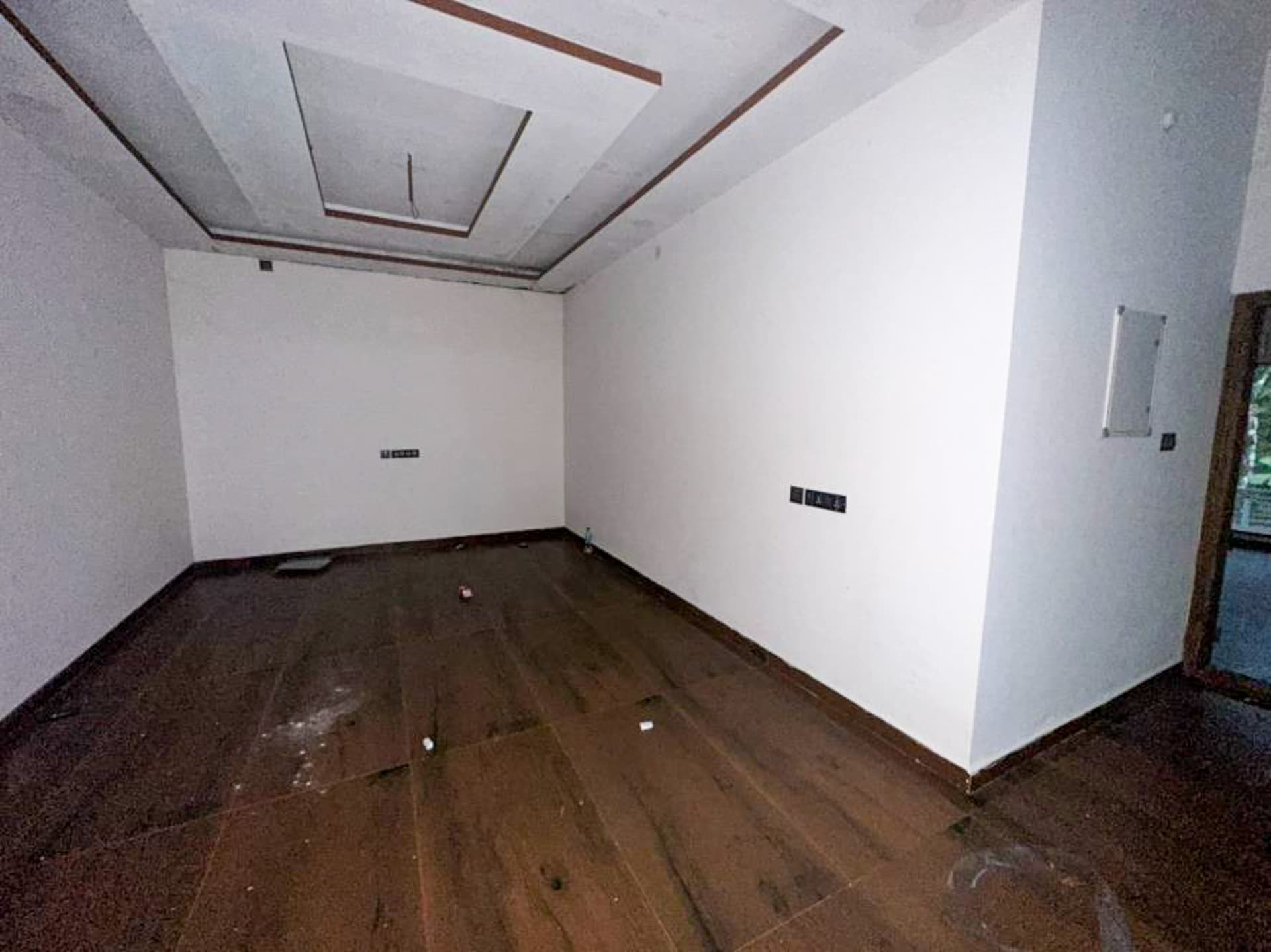 Property Photos 11