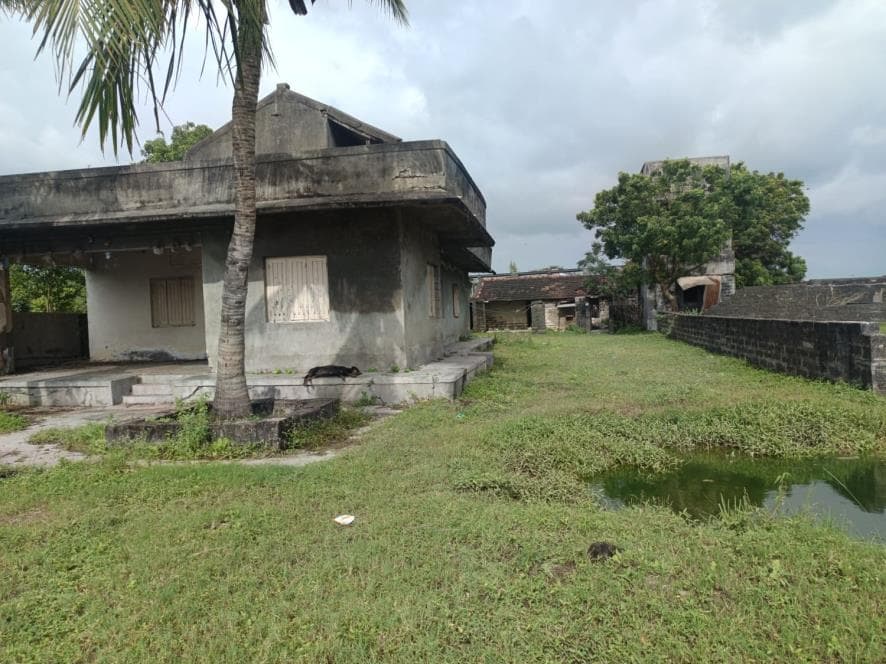 Property Photos 8