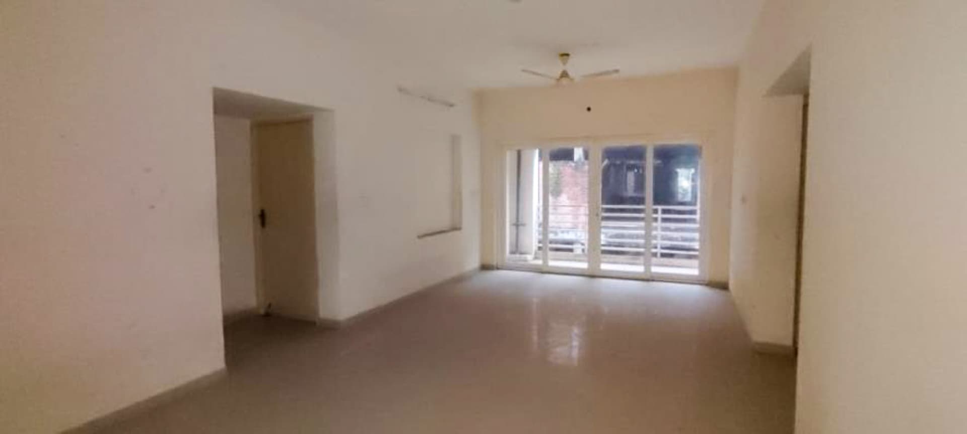 Property Photos 15