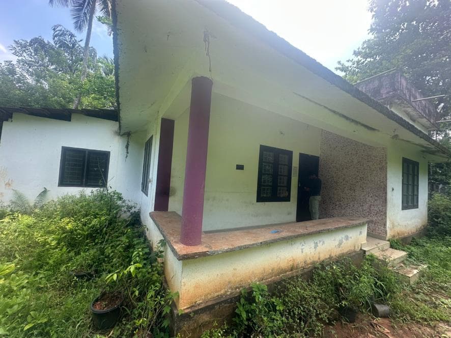 Property Photos 9