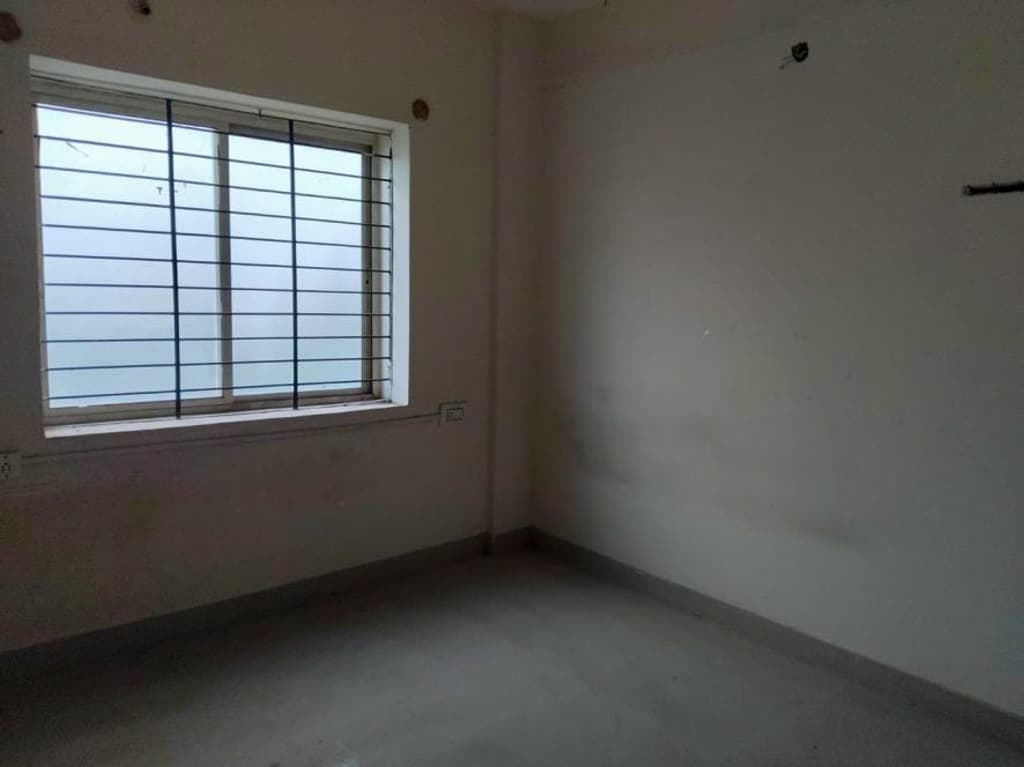 Property Photos 18