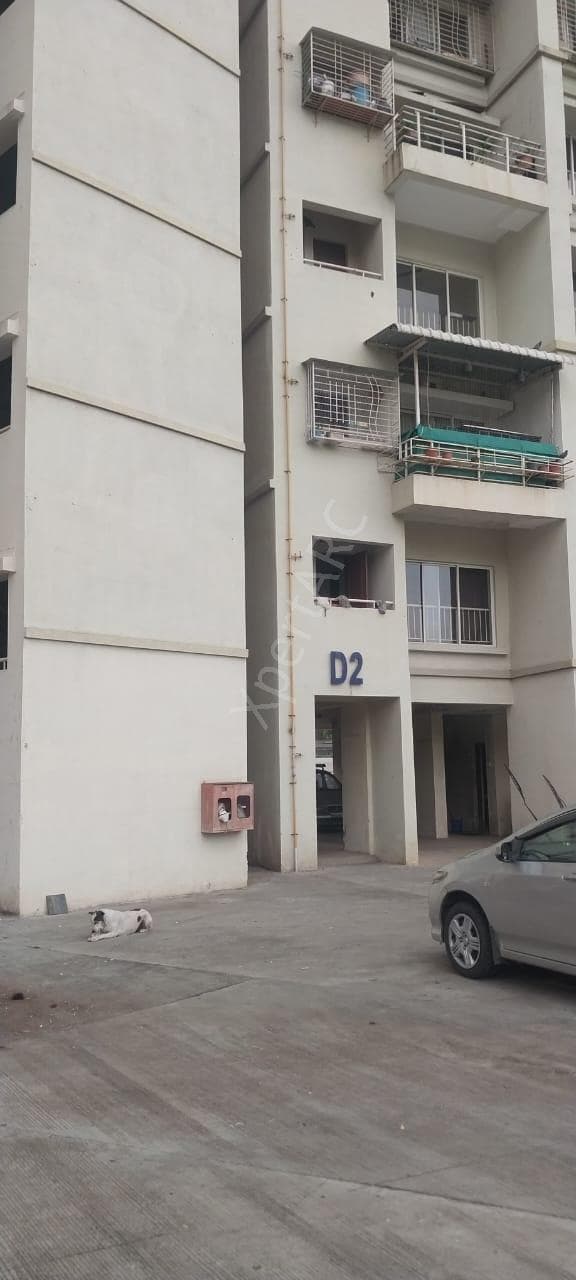 Property Photos 7