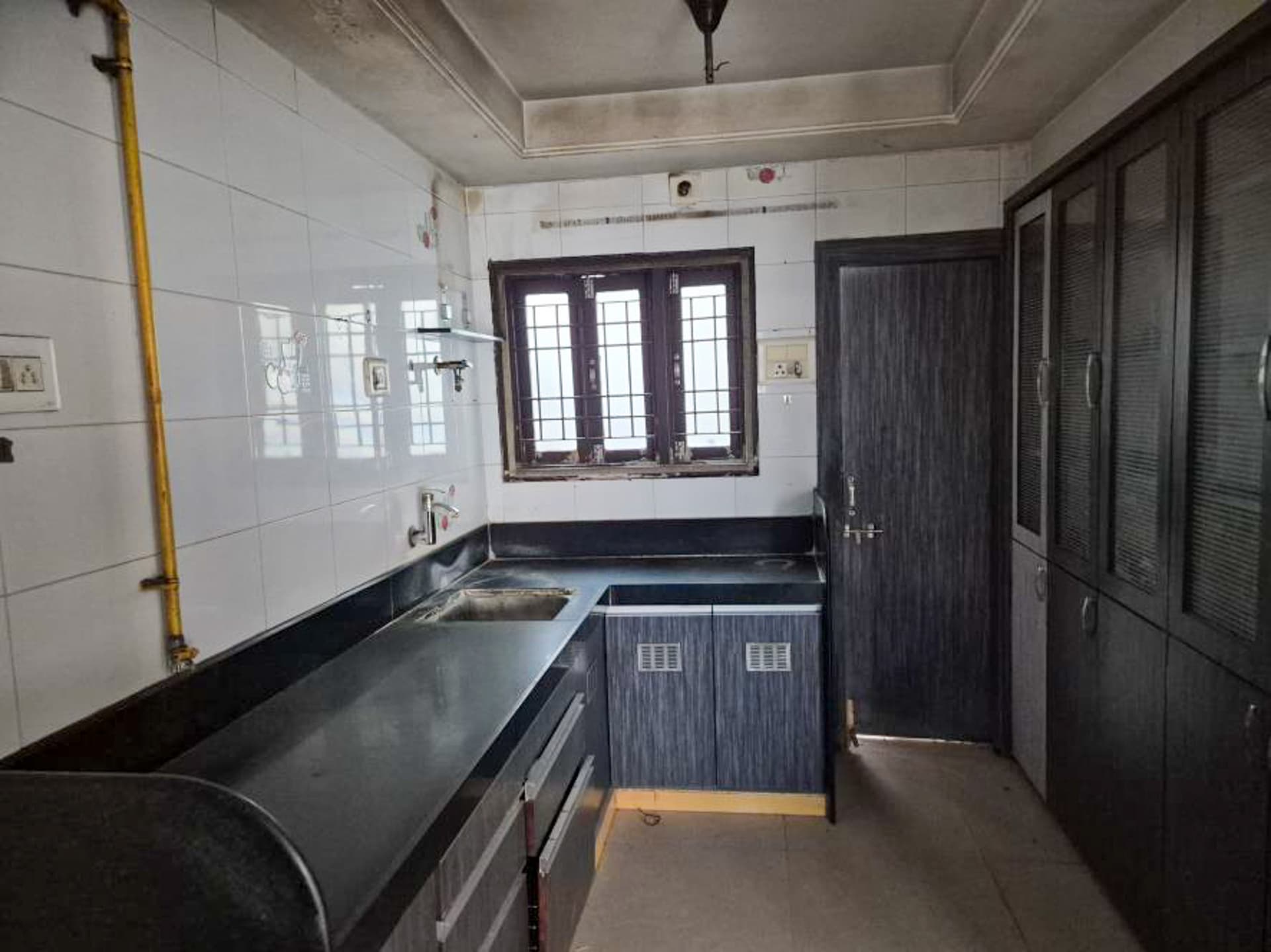 Property Photos 17