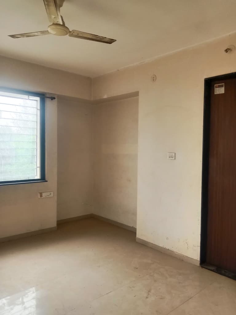 Property Photos 7