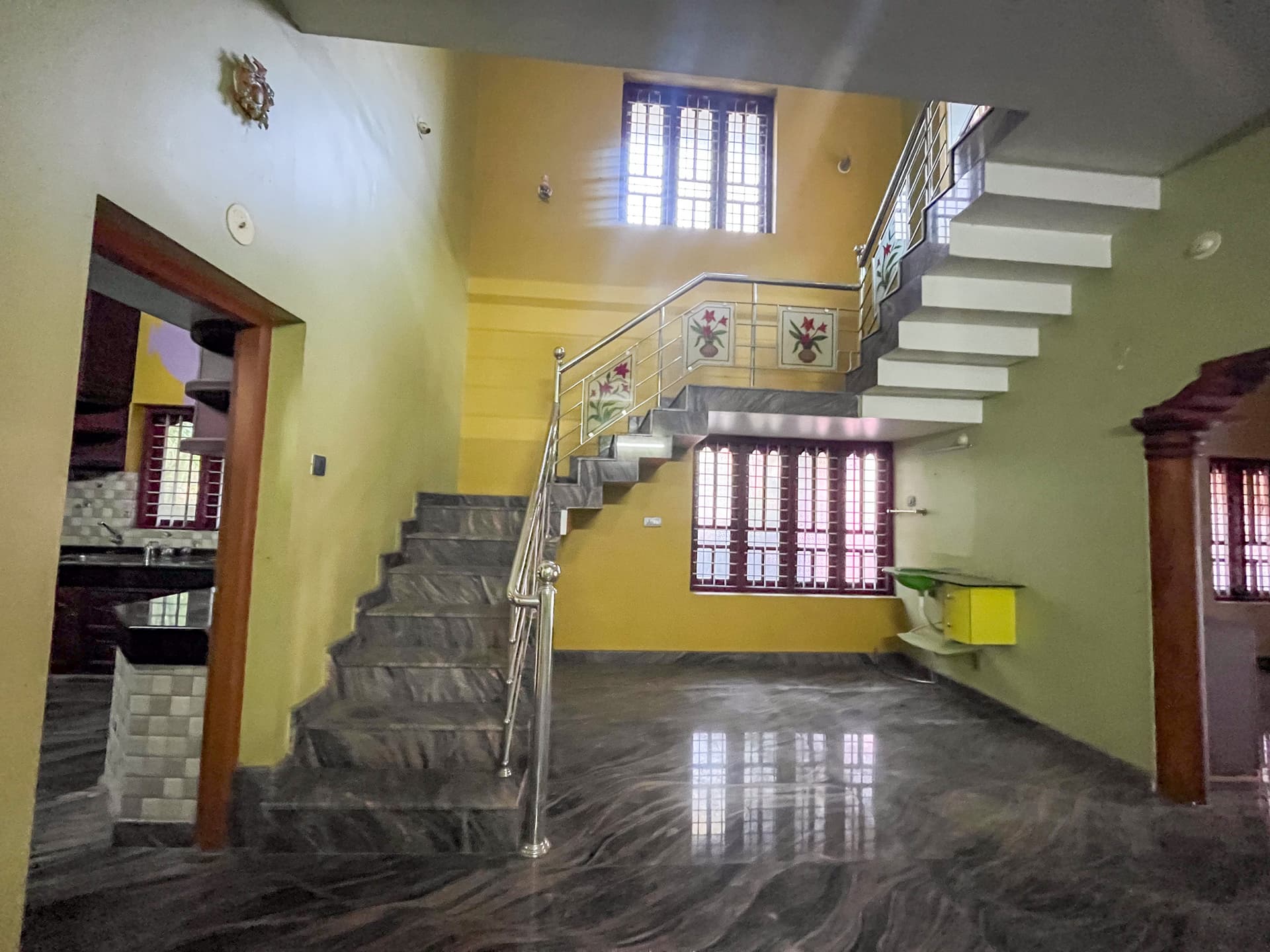 Property Photos 8