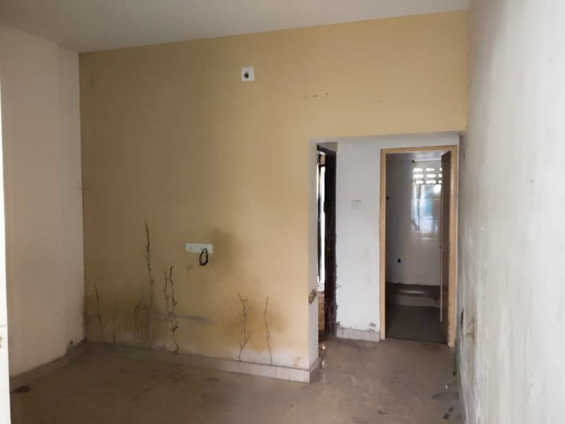 Property Photos 8