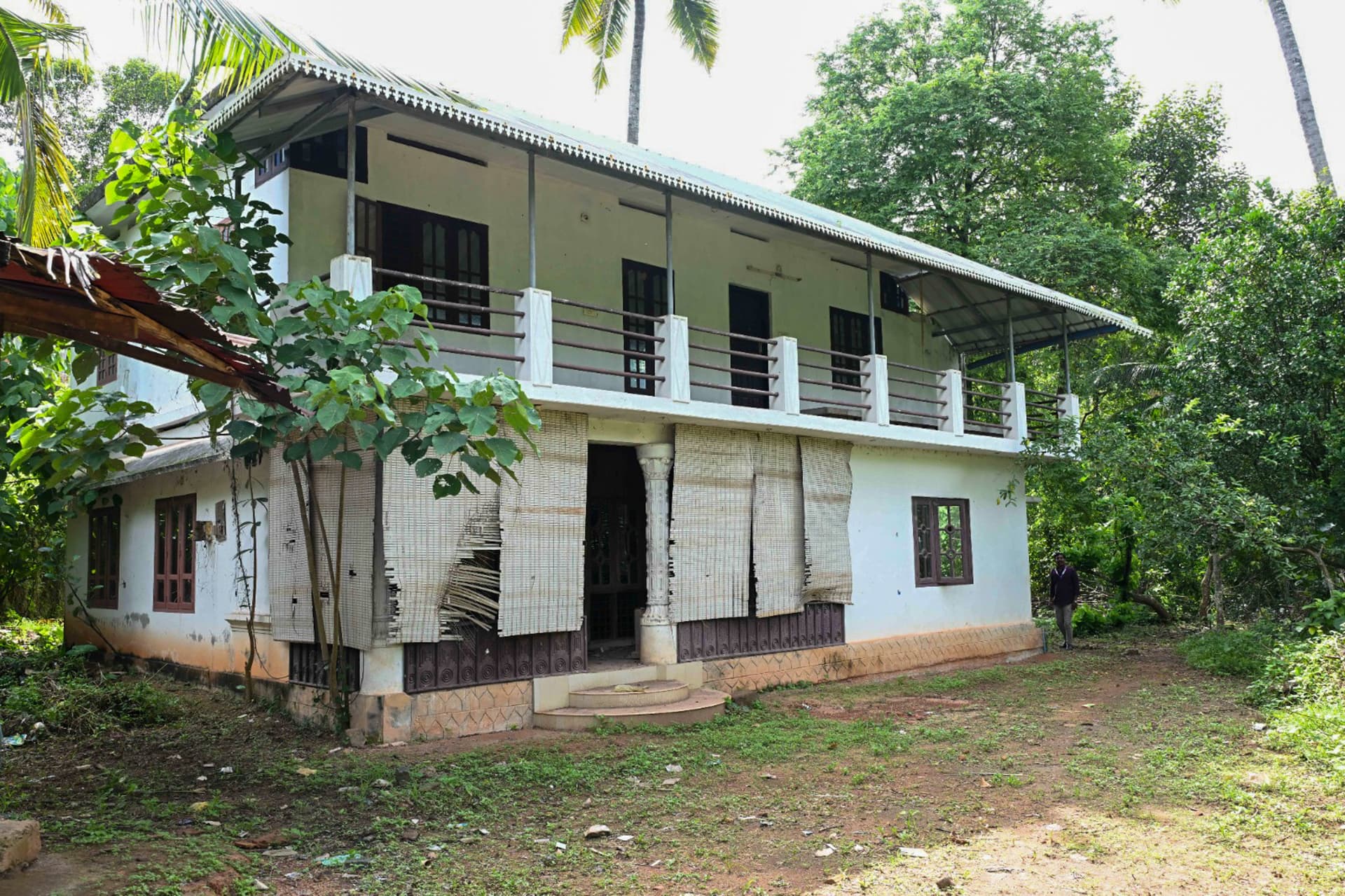 Property Photos 1