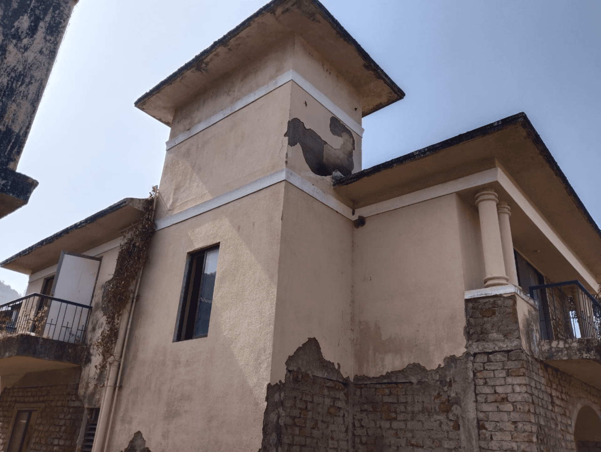 Property Photos 1
