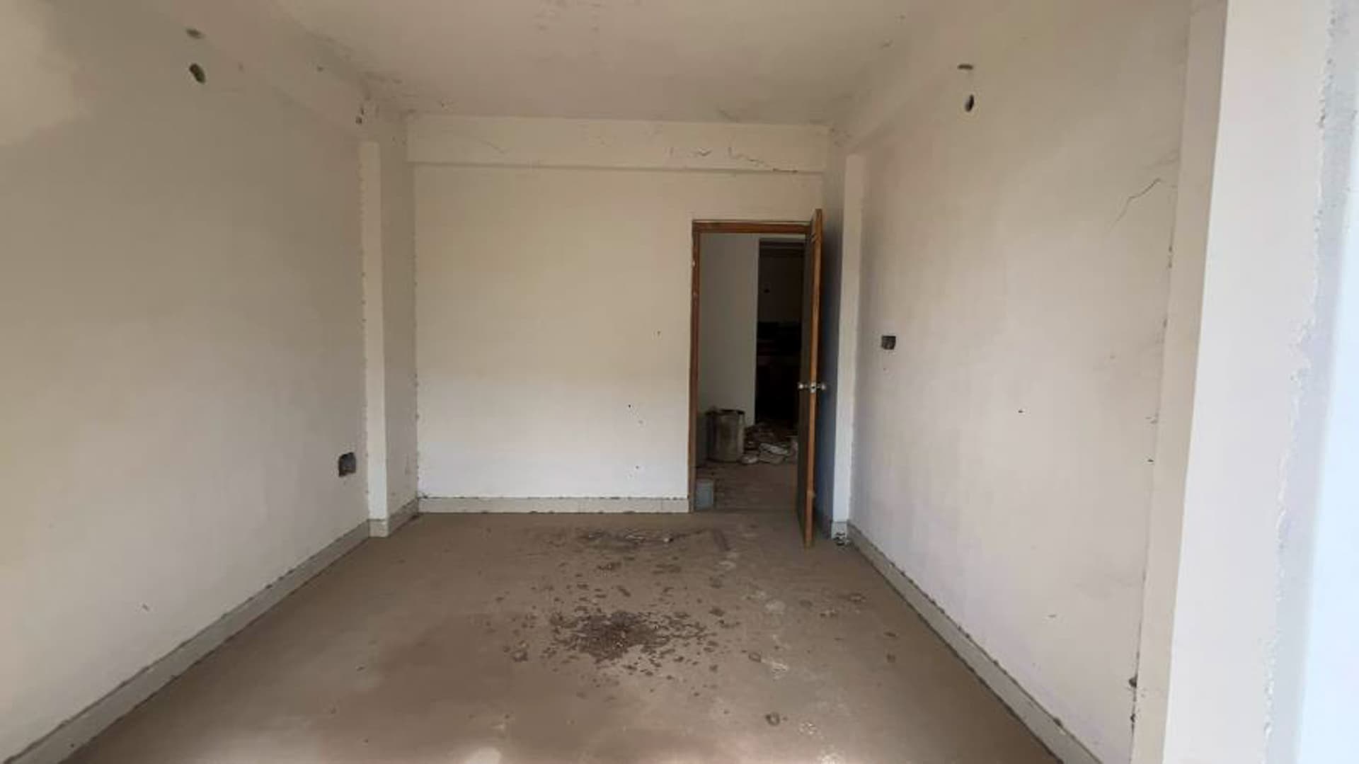 Property Photos 50