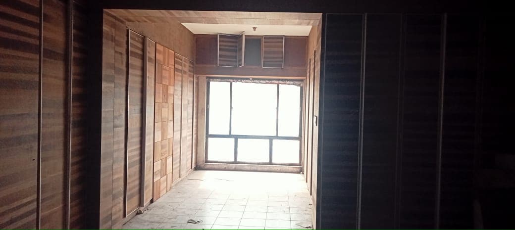 Property Photos 6