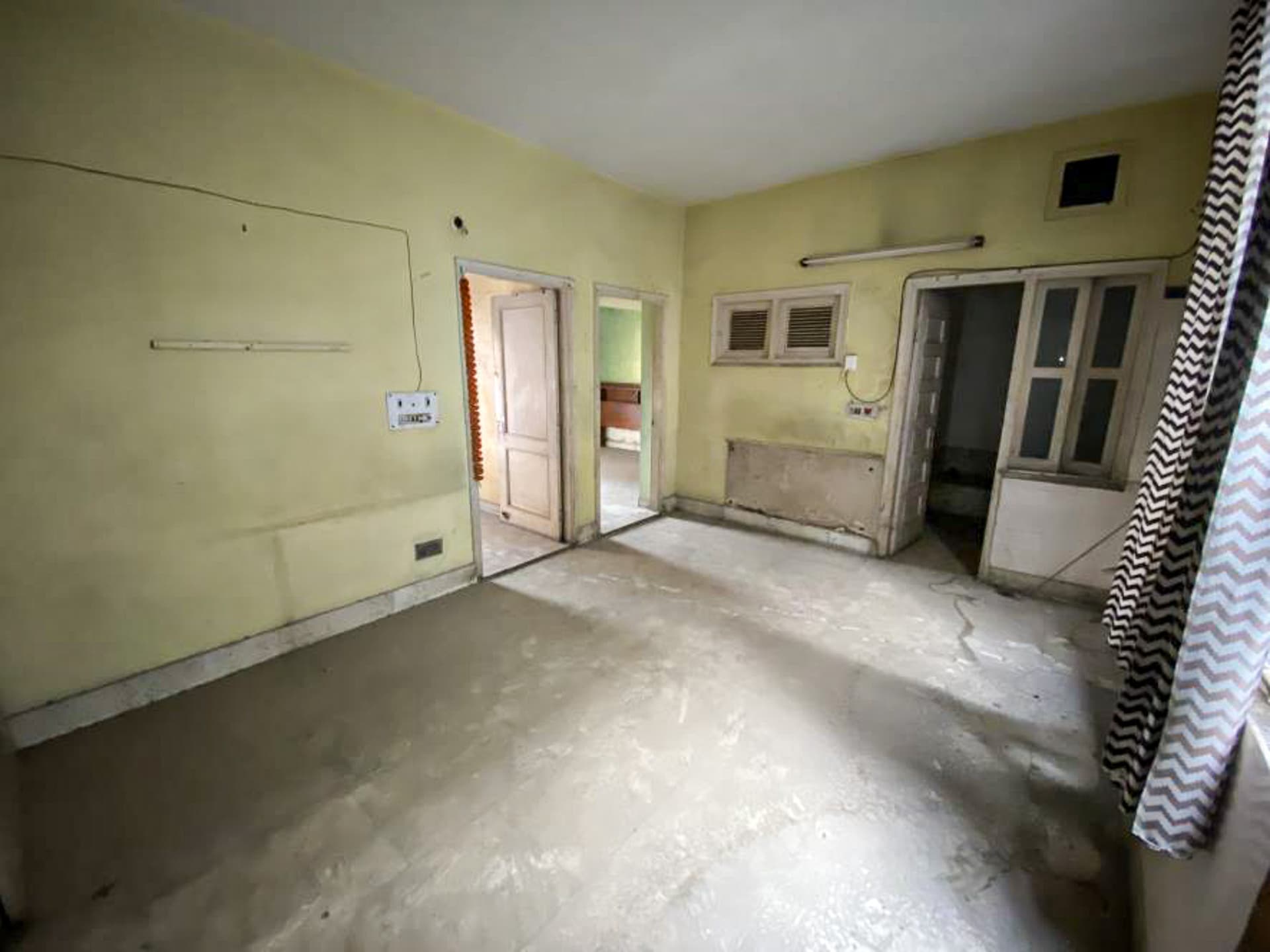 Property Photos 35