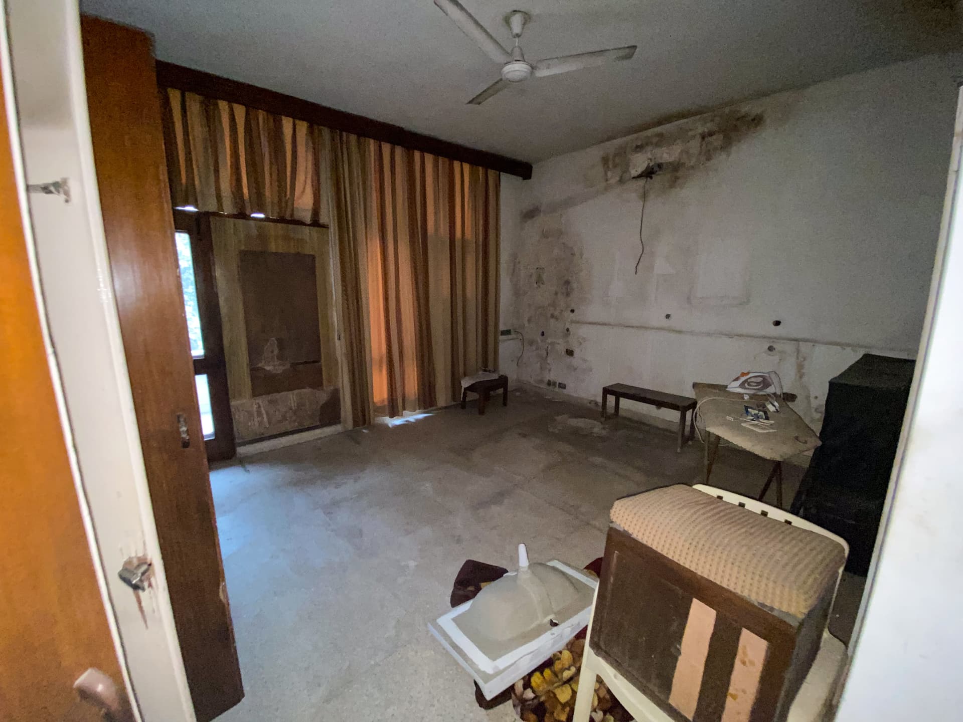 Property Photos 6