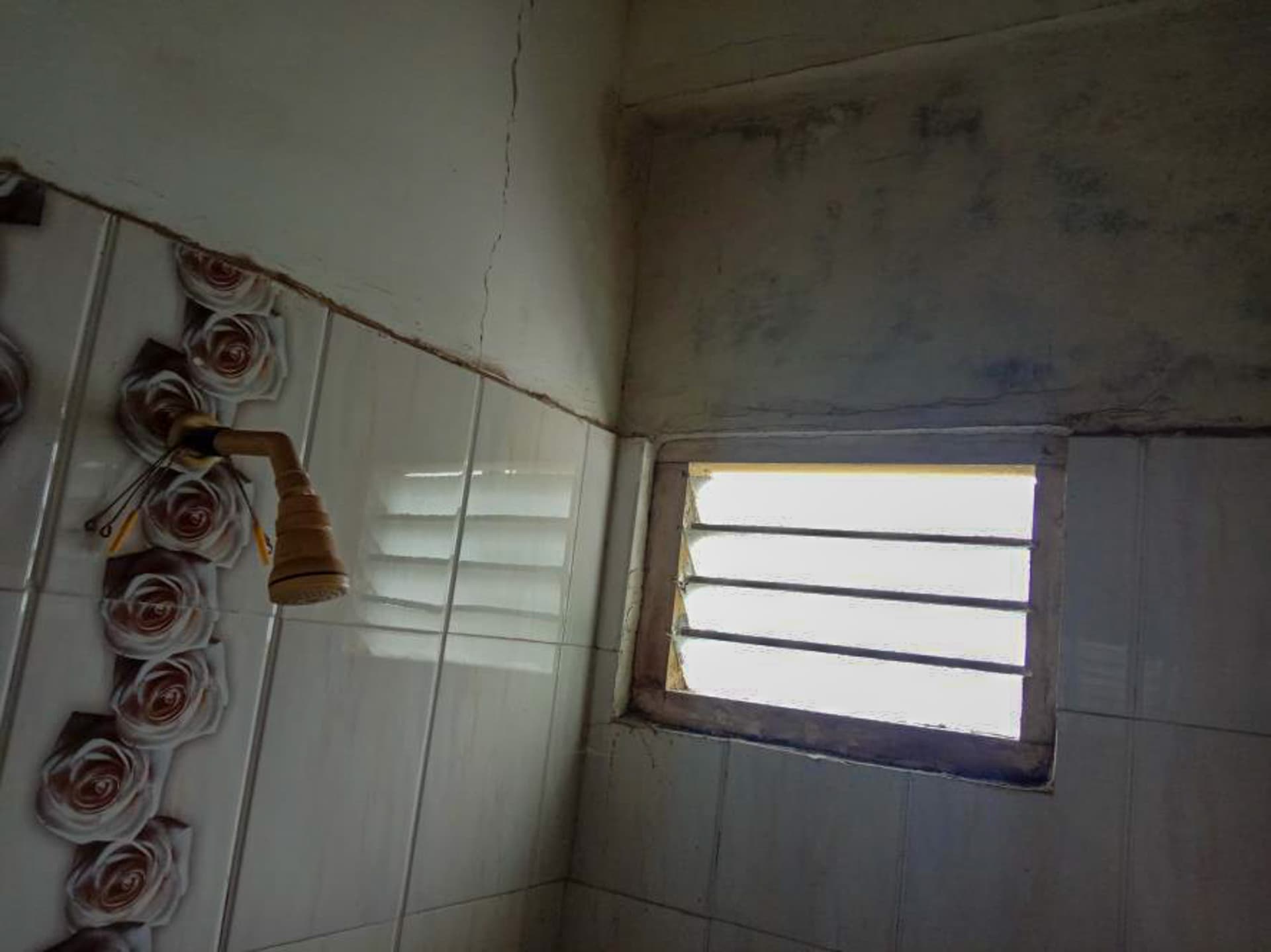 Property Photos 28