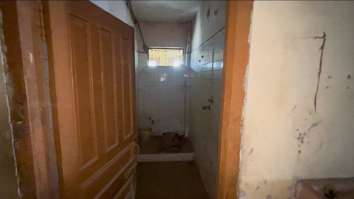 Property Photos 6