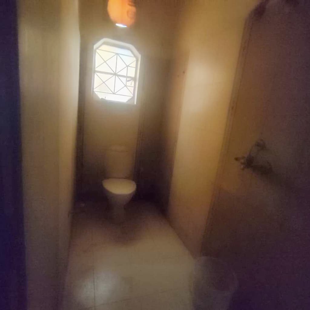 Property Photos 7