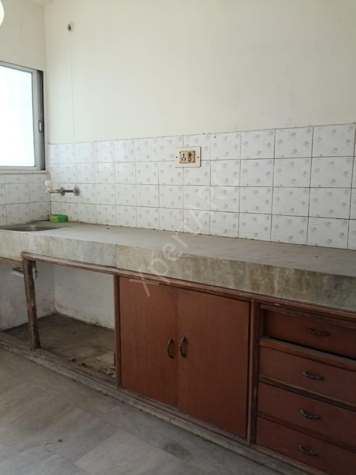 Property Photos 11
