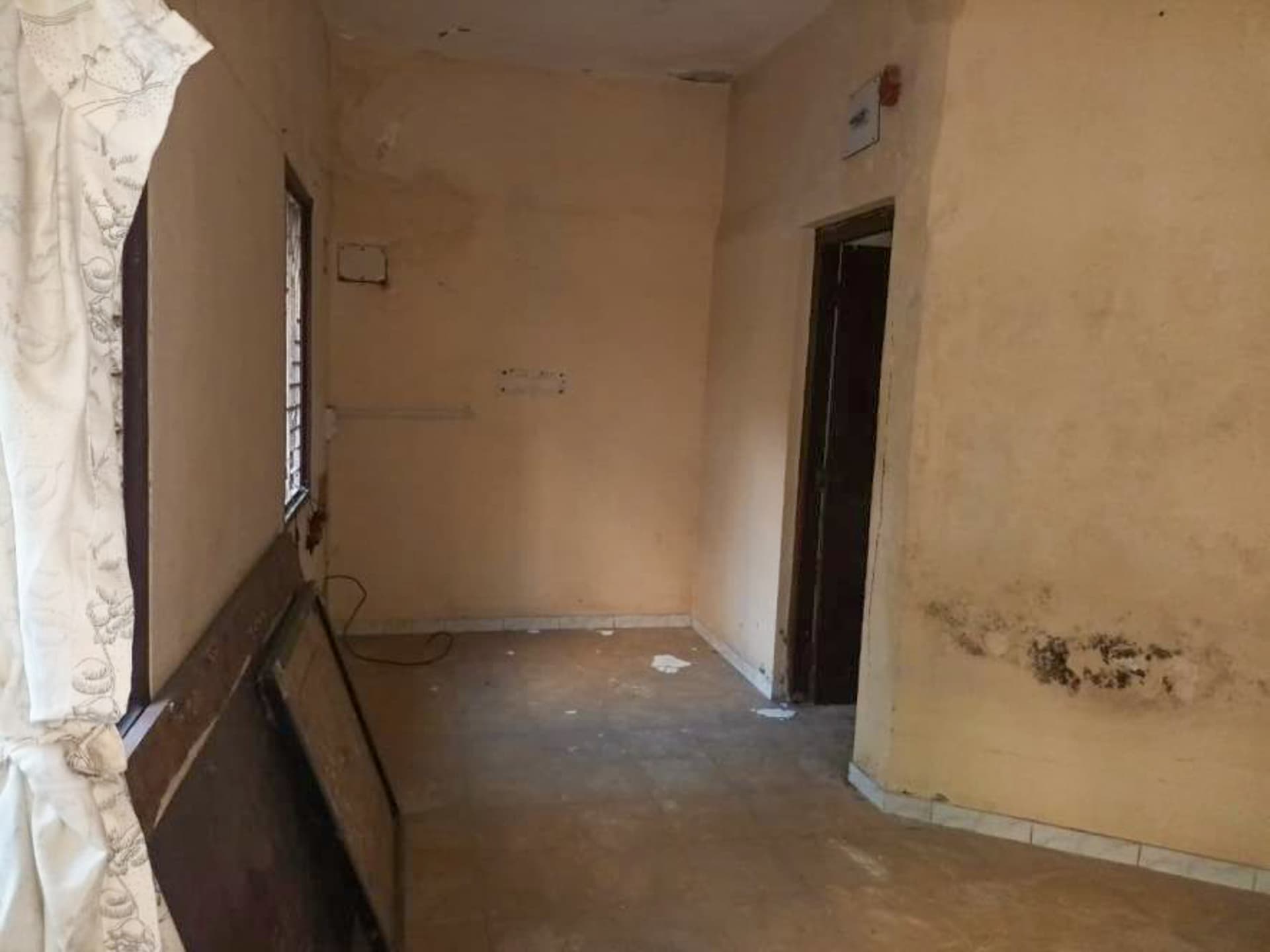 Property Photos 11