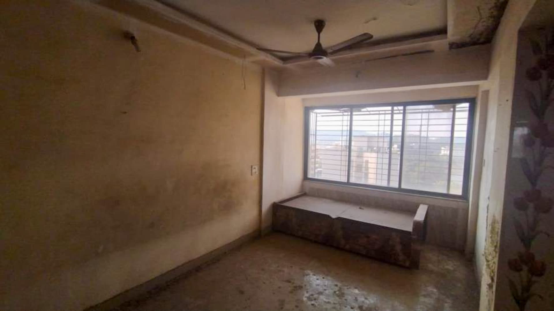 Property Photos 6