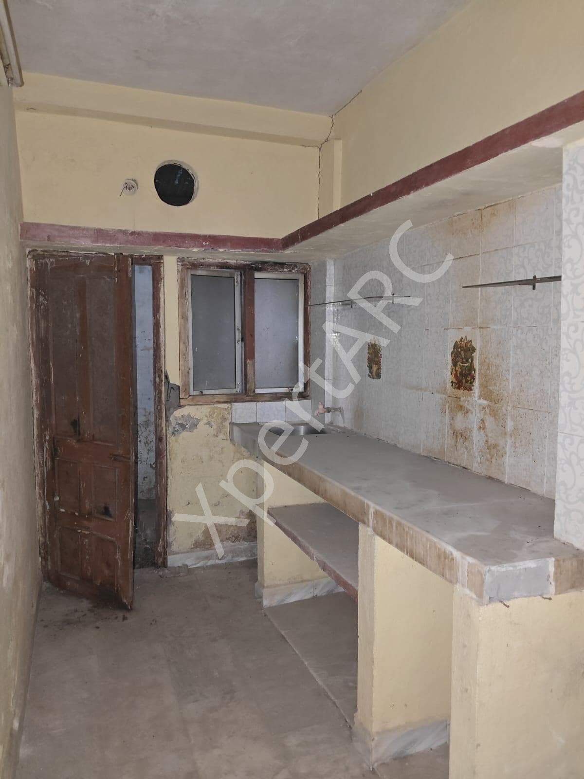 Property Photos 6
