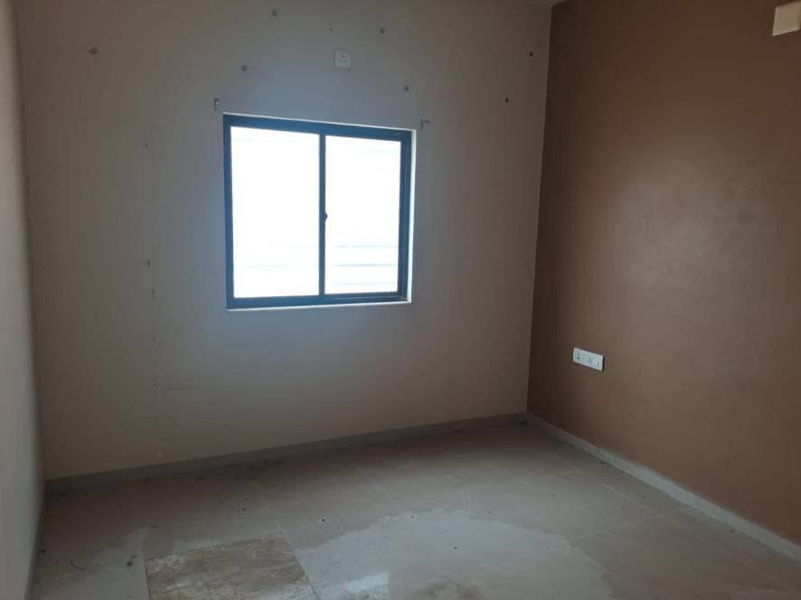 Property Photos 9