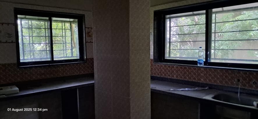 Property Photos 7