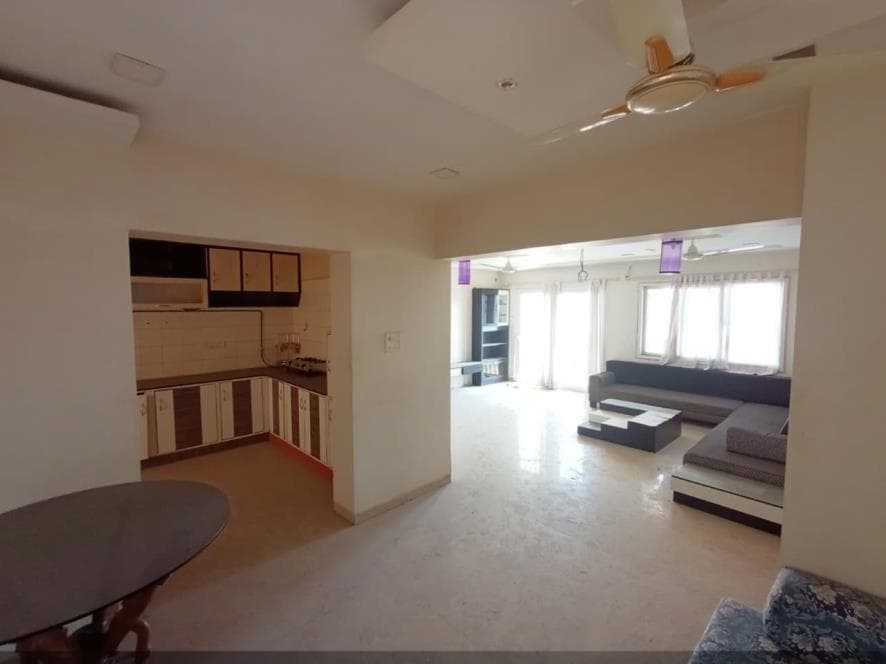 Property Photos 33